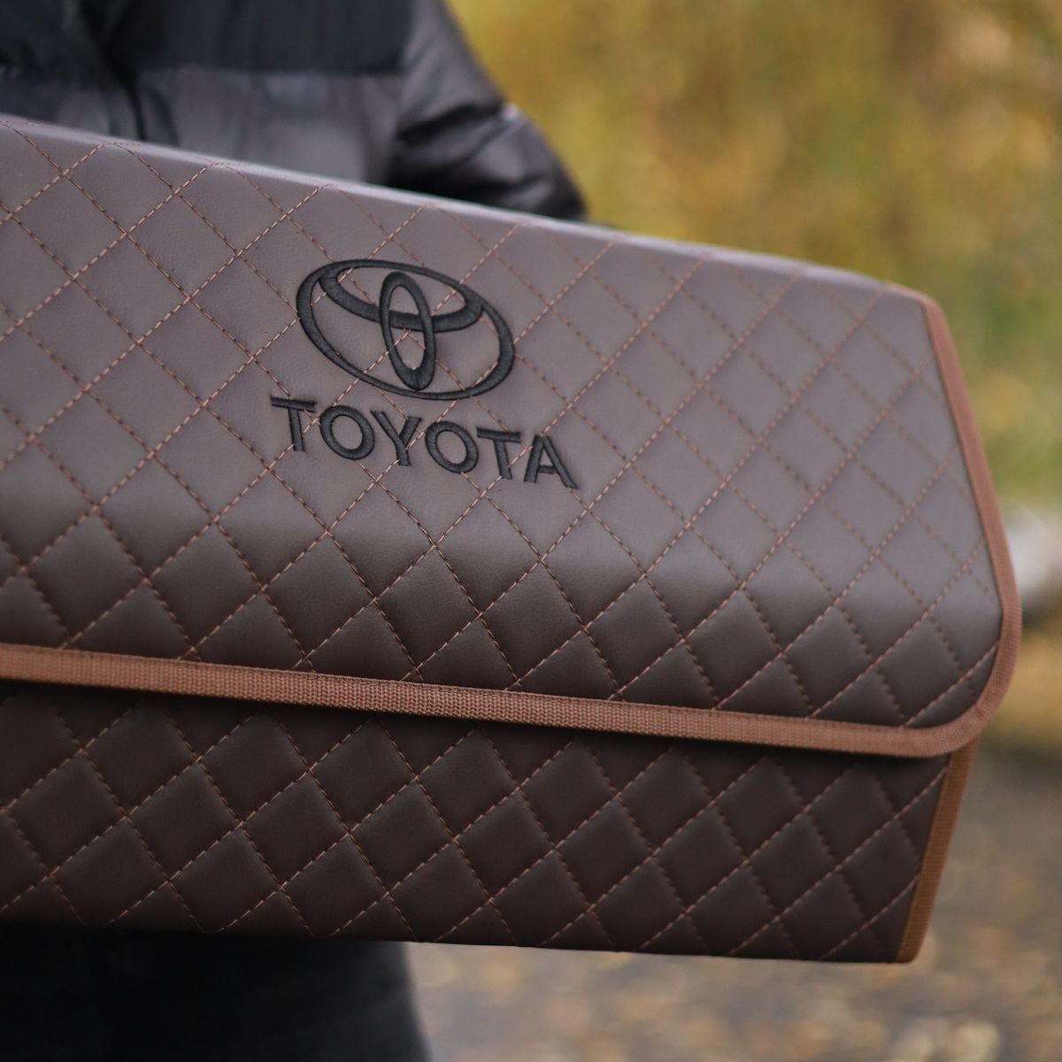 Органайзер в багажник авто Autobag, коричневий з коричневою строчкою, 50x30x30 см 19-50VN0 фото